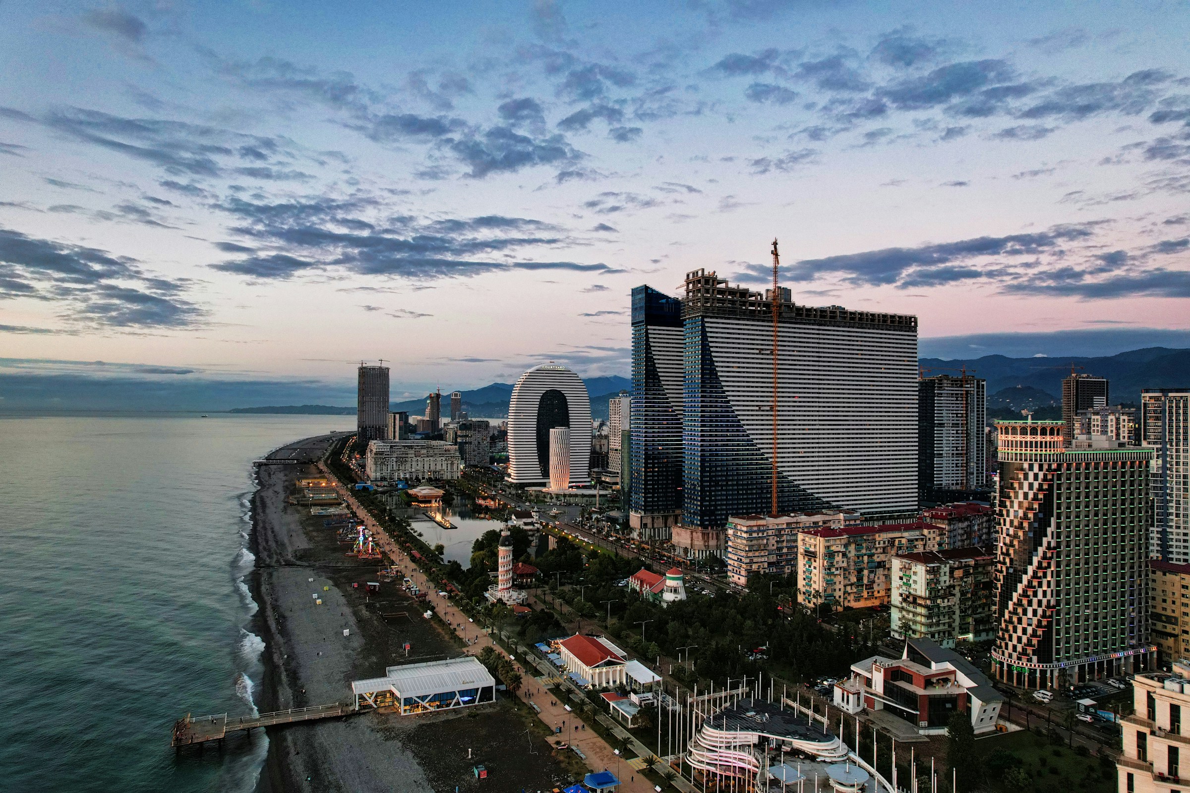 Blick auf Batumi und das Schwarze Meer
